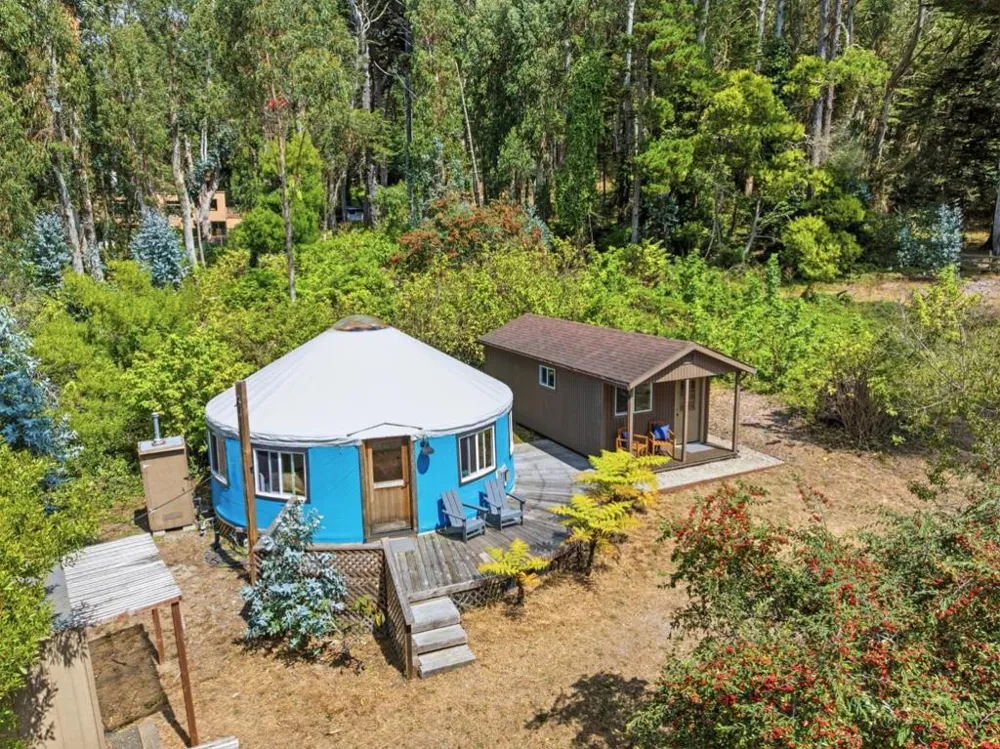 1441 Alamo Street Montara, CA 94037
