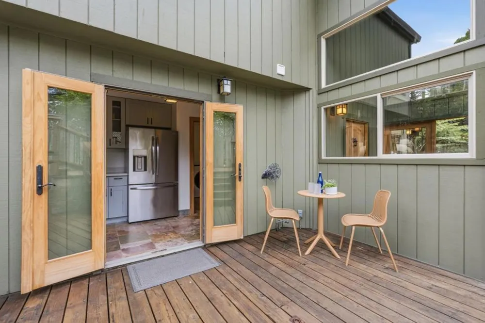1441 Alamo Street Montara, CA 94037
