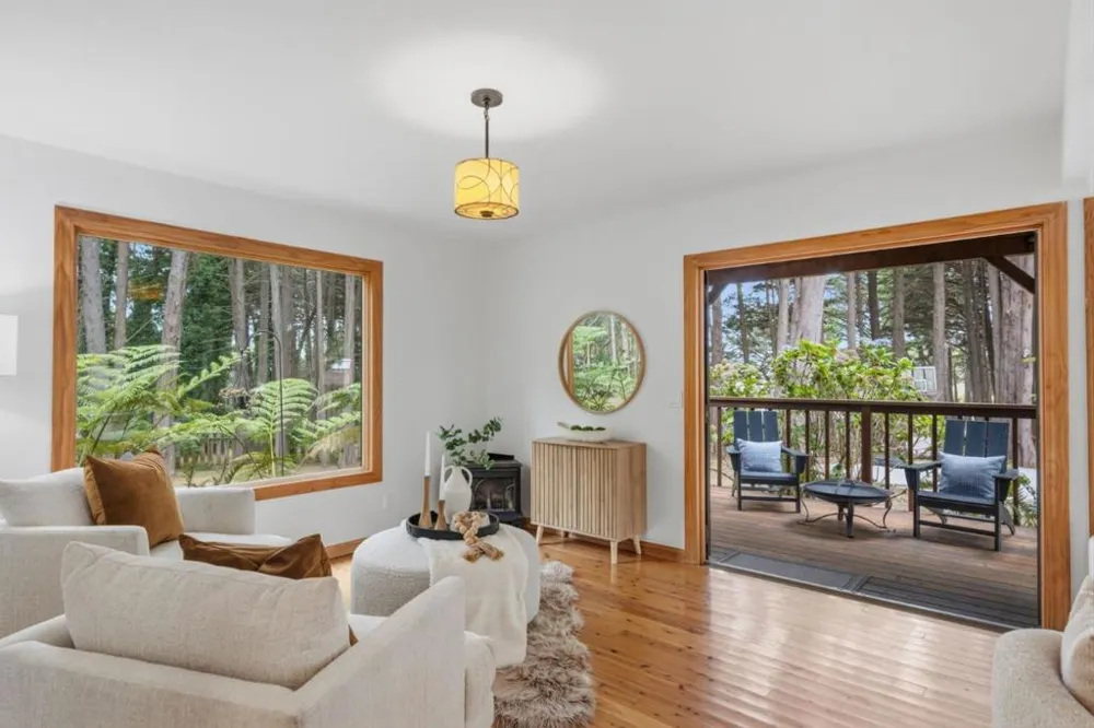 1441 Alamo Street Montara, CA 94037