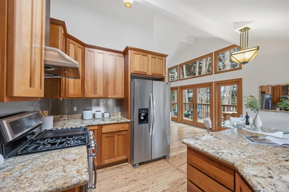 1441 Alamo Street Montara, CA 94037