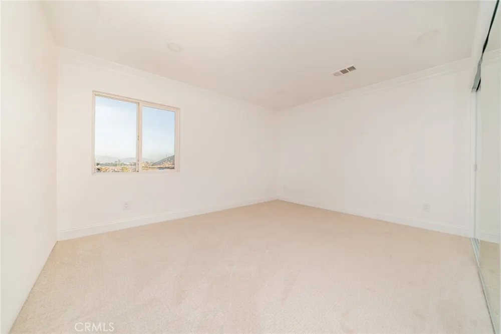 1246 Reisling Drive Perris, CA 92571