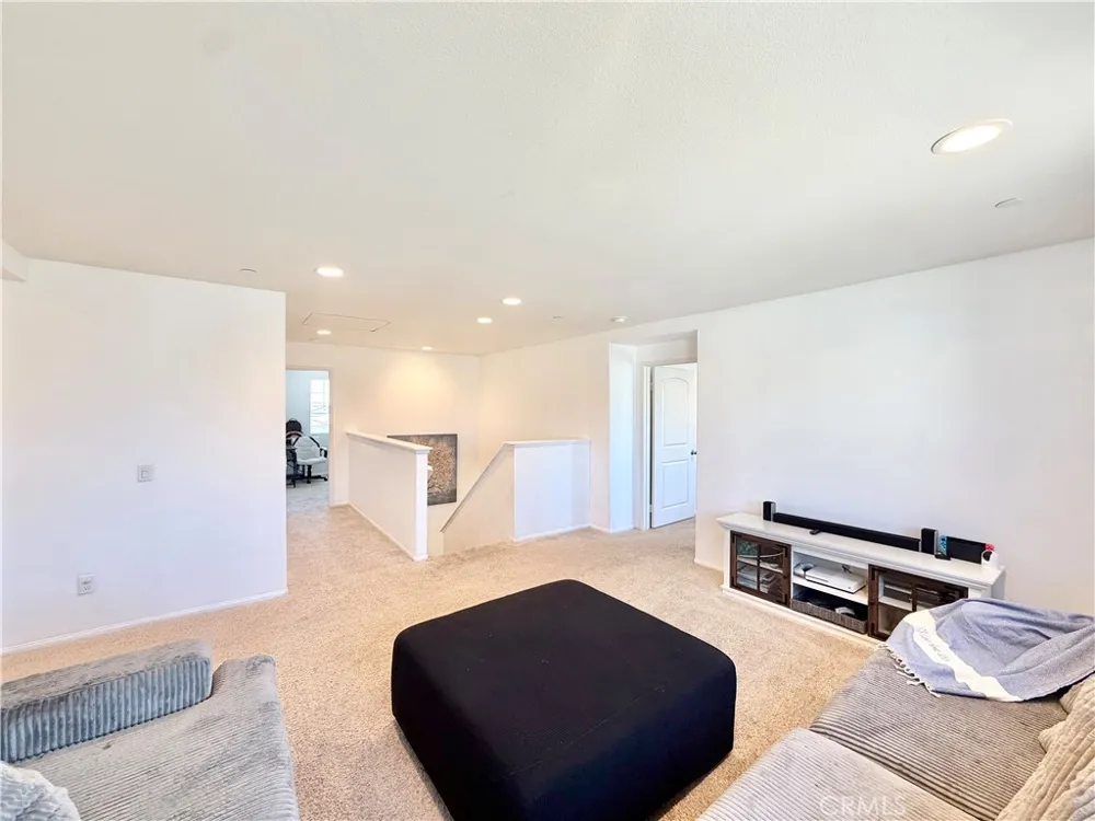 30120 Crescent Pointe Way Menifee, CA 92585