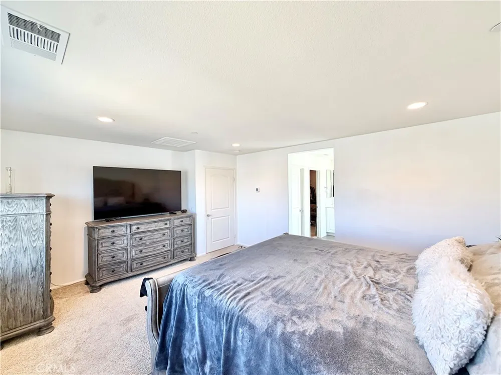 30120 Crescent Pointe Way Menifee, CA 92585