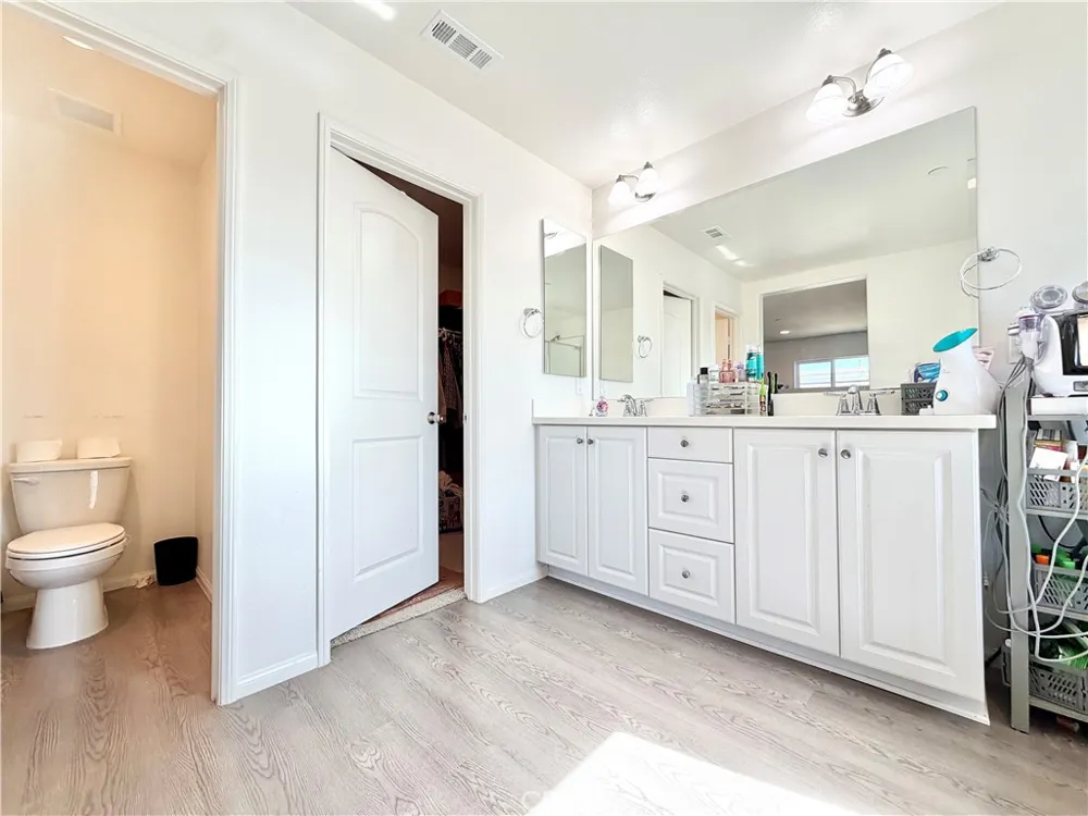 30120 Crescent Pointe Way Menifee, CA 92585