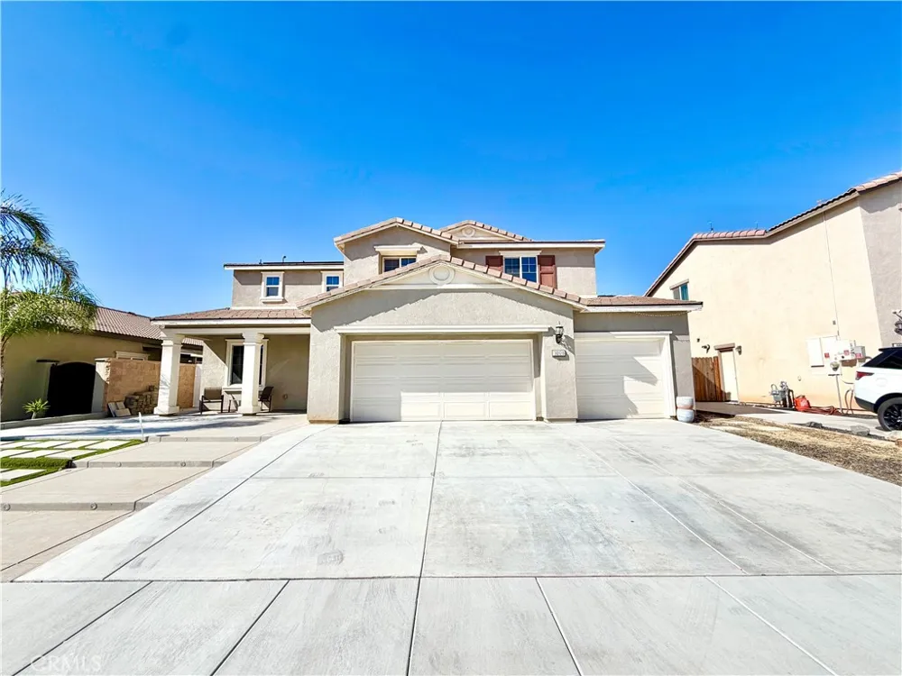 30120 Crescent Pointe Way Menifee, CA 92585