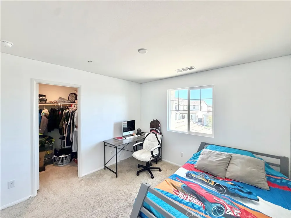 30120 Crescent Pointe Way Menifee, CA 92585
