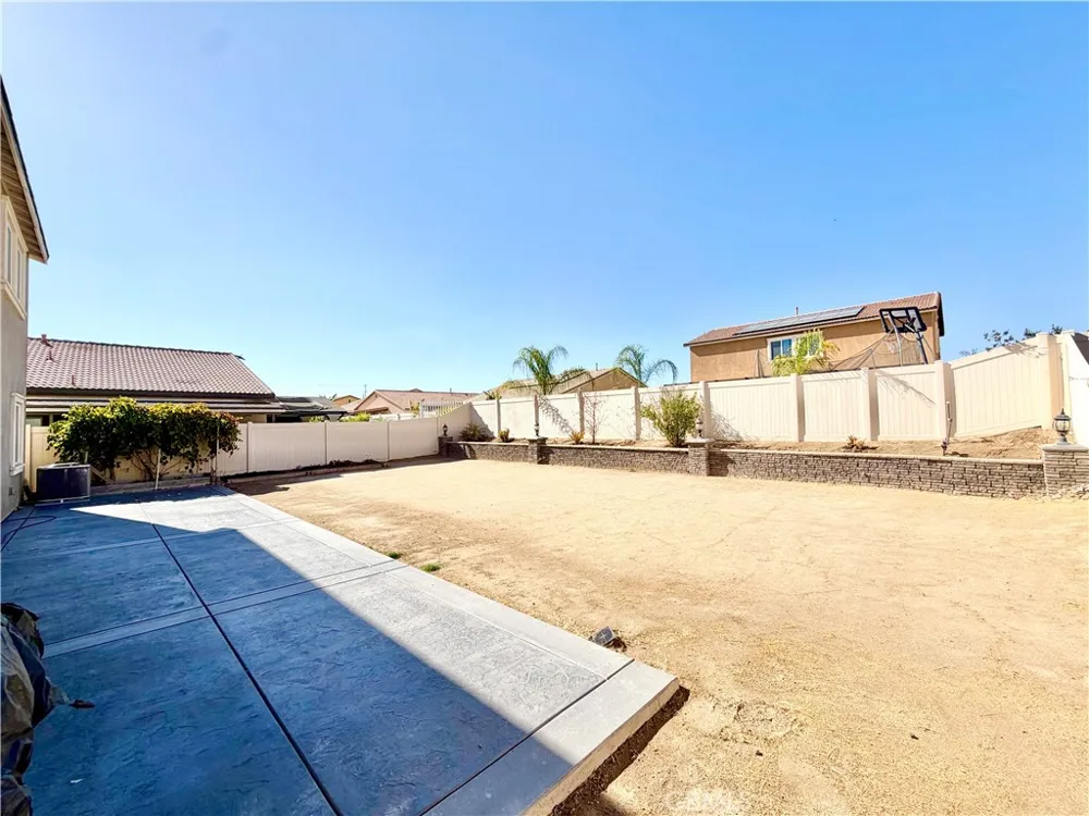 30120 Crescent Pointe Way Menifee, CA 92585