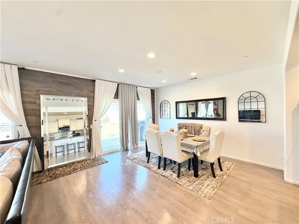 30120 Crescent Pointe Way Menifee, CA 92585