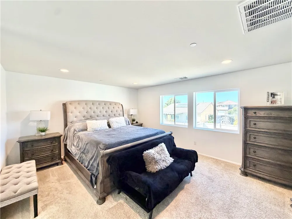 30120 Crescent Pointe Way Menifee, CA 92585