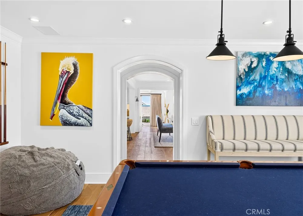 1228 W Oceanfront Newport Beach, CA 92661
