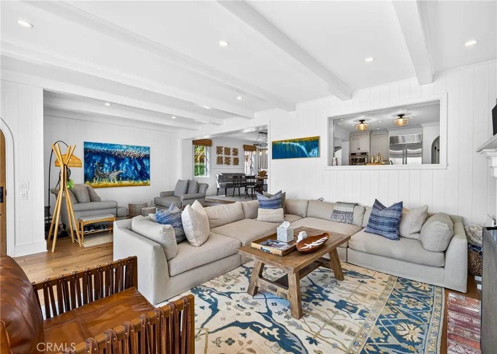 1228 W Oceanfront Newport Beach, CA 92661