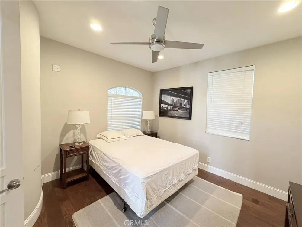 1 Shadow Irvine, CA 92620