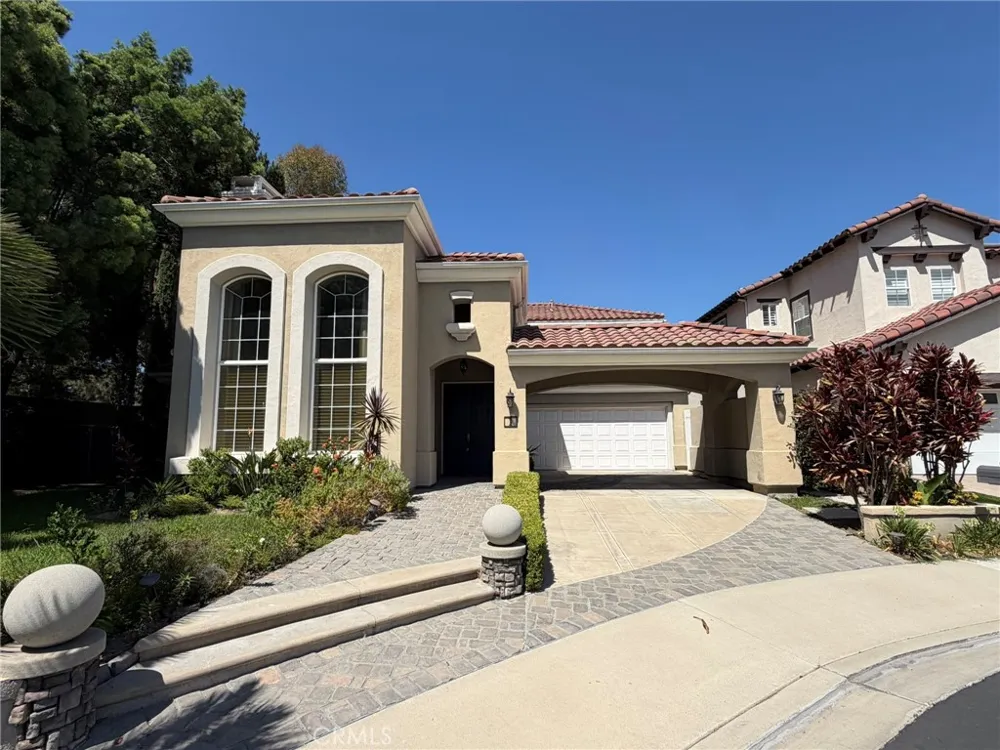 1 Shadow Irvine, CA 92620