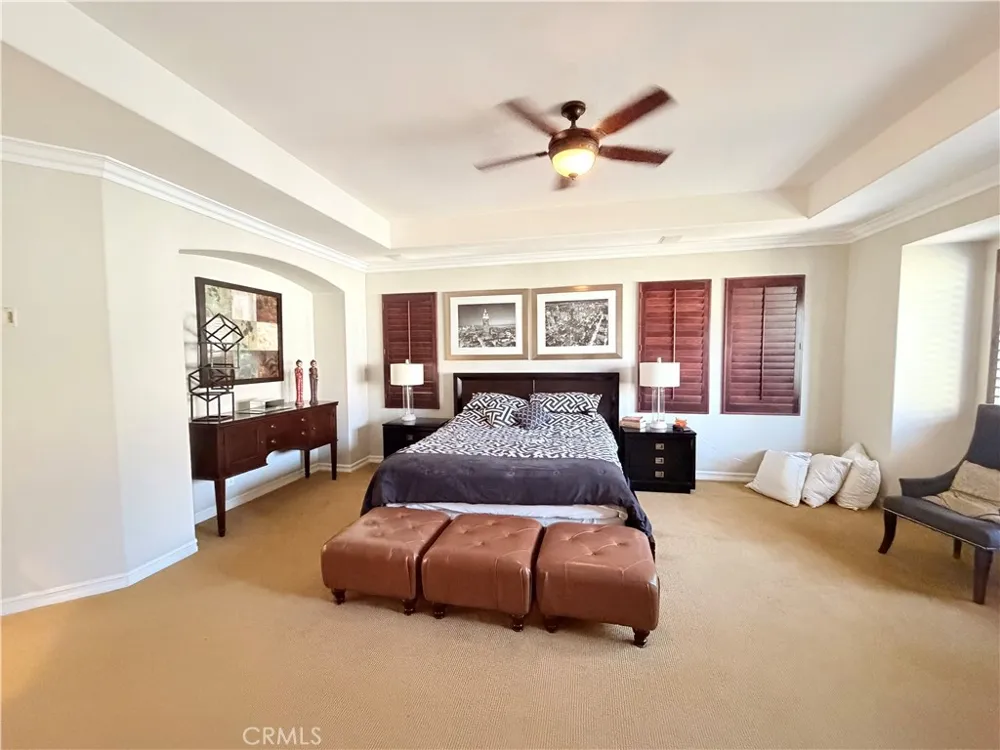 1 Shadow Irvine, CA 92620