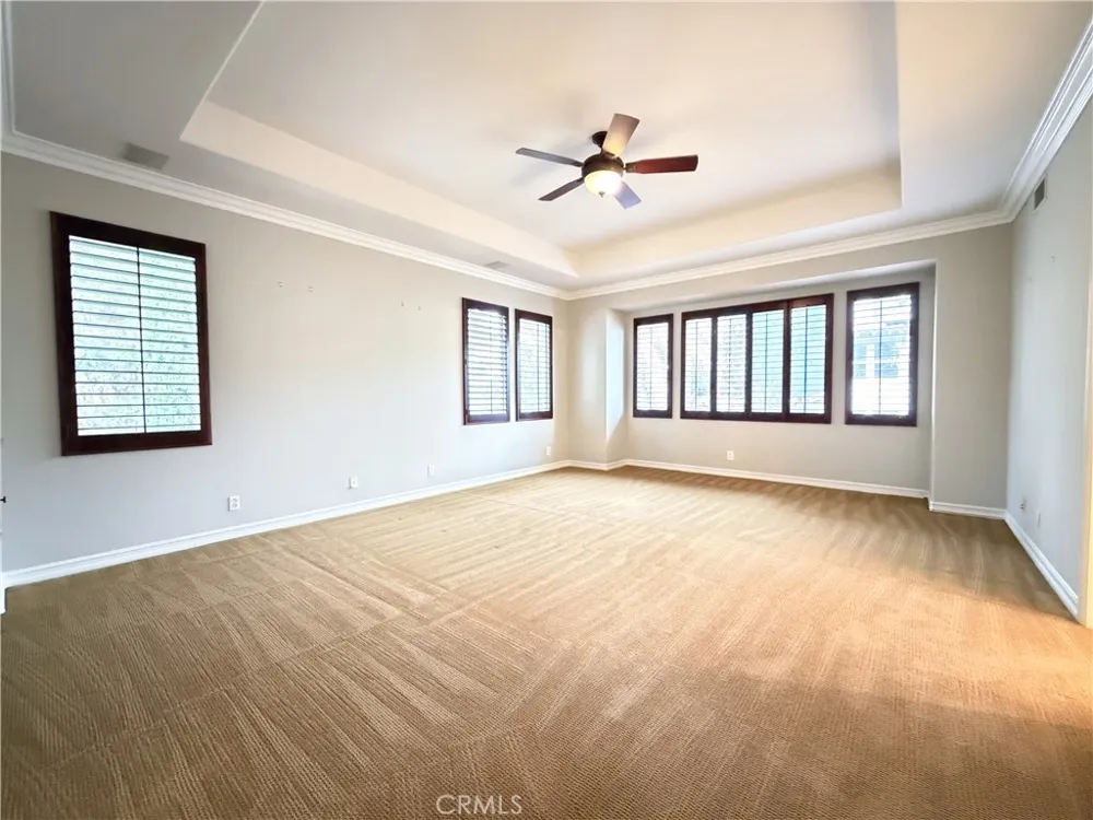1 Shadow Irvine, CA 92620