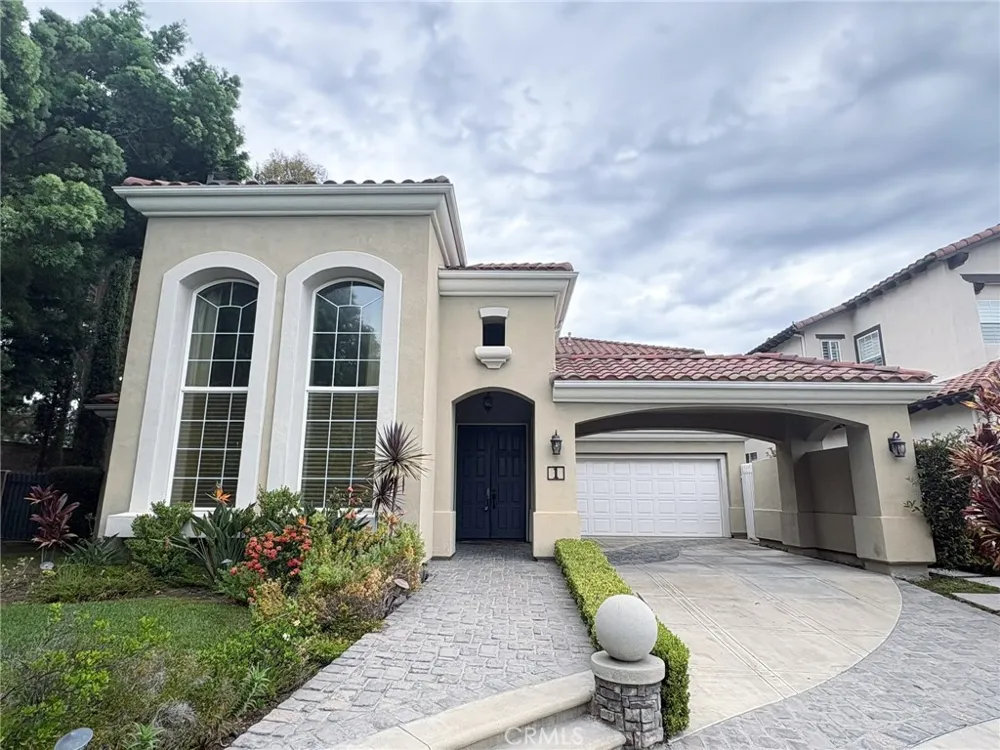1 Shadow Irvine, CA 92620