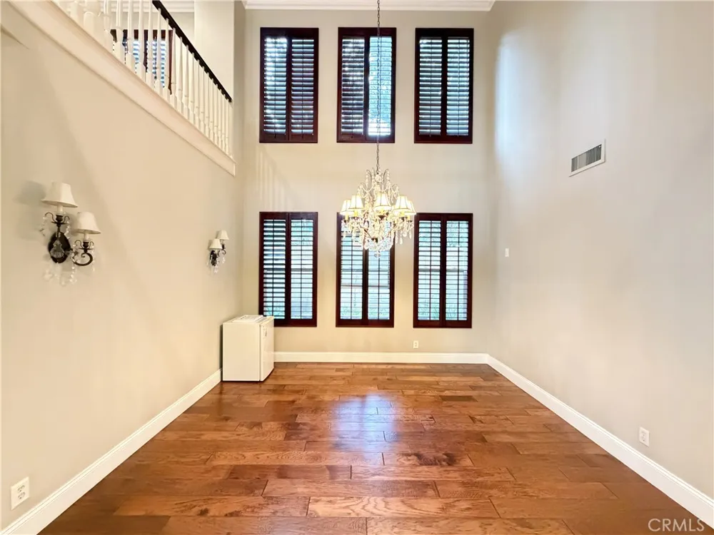 1 Shadow Irvine, CA 92620