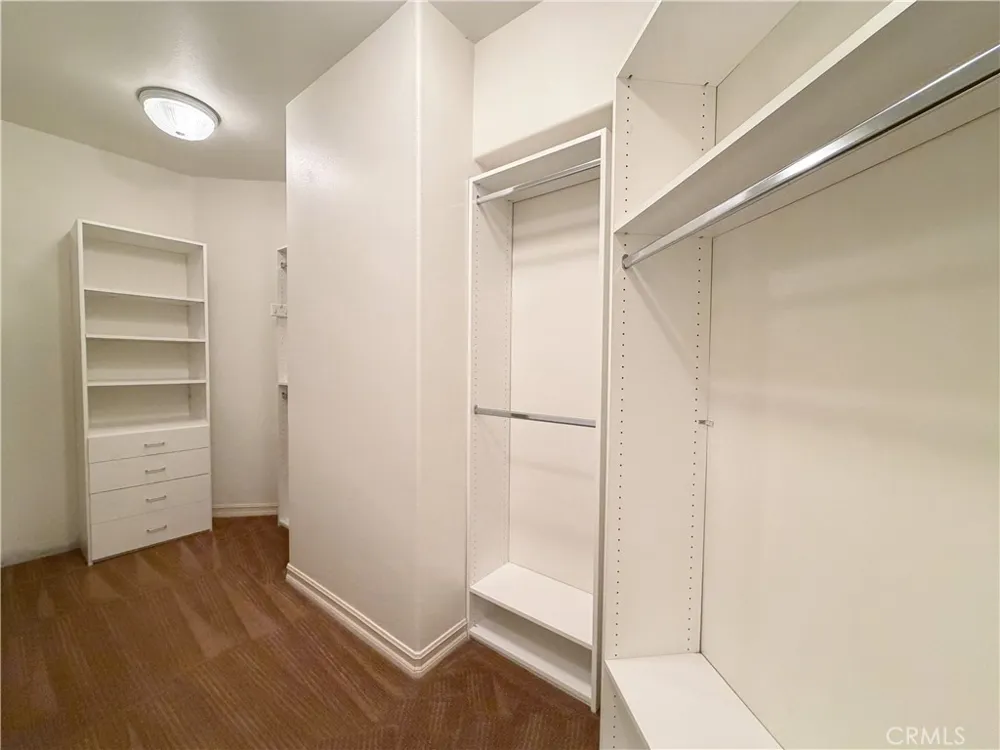 1 Shadow Irvine, CA 92620