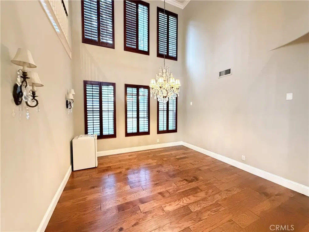 1 Shadow Irvine, CA 92620