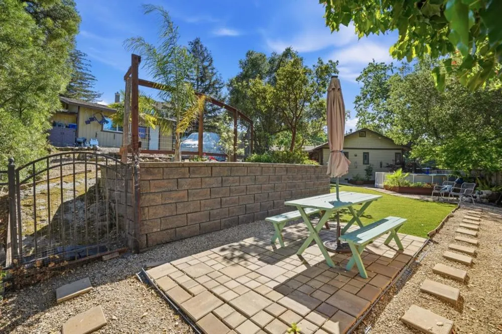 17109 Shady Lane Drive Morgan Hill, CA 95037