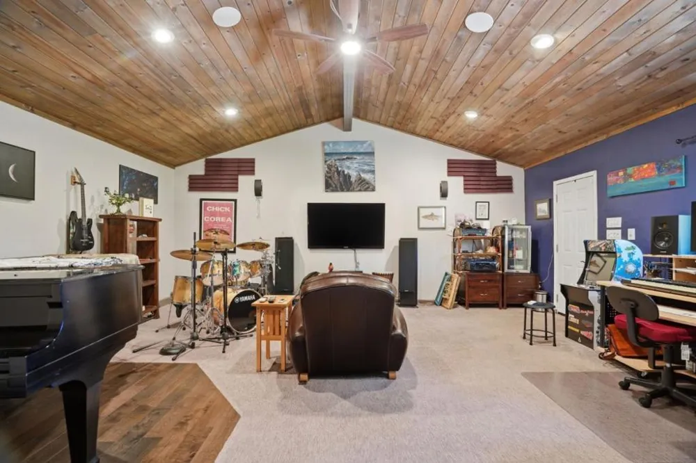 17109 Shady Lane Drive Morgan Hill, CA 95037