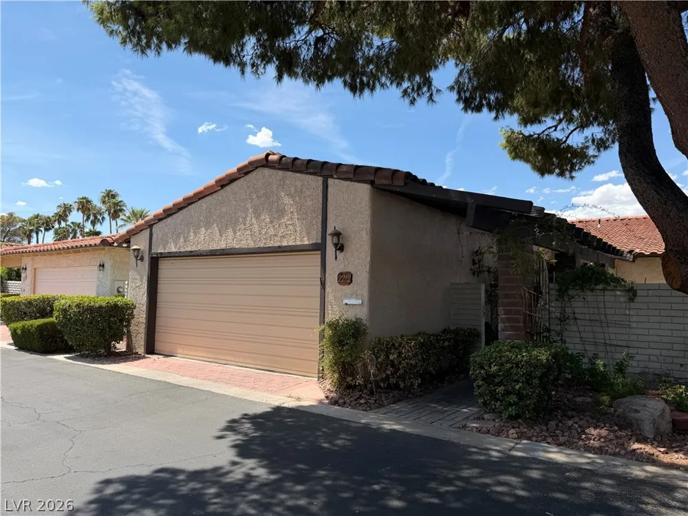 2212 Plaza Del Prado Las Vegas, NV 89102