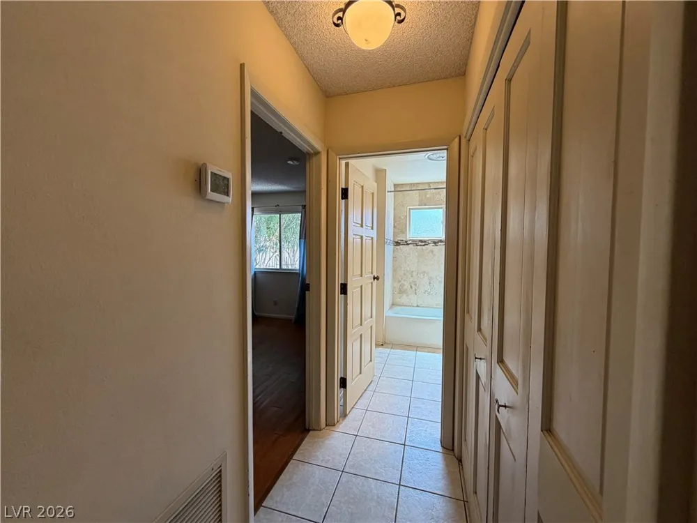 2212 Plaza Del Prado Las Vegas, NV 89102