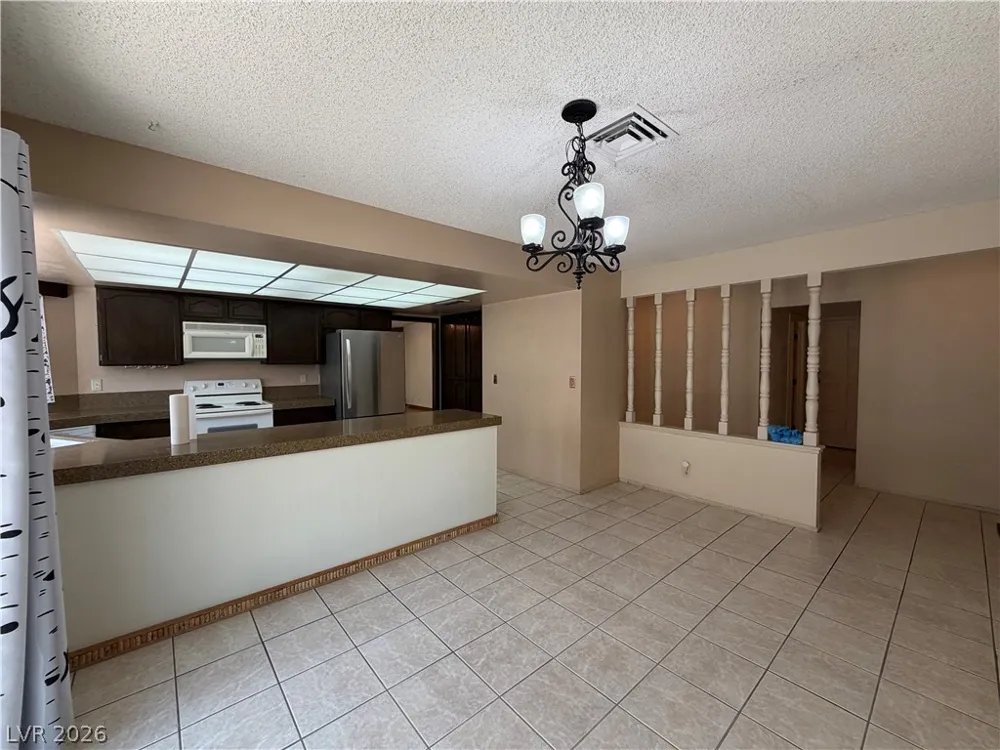 2212 Plaza Del Prado Las Vegas, NV 89102