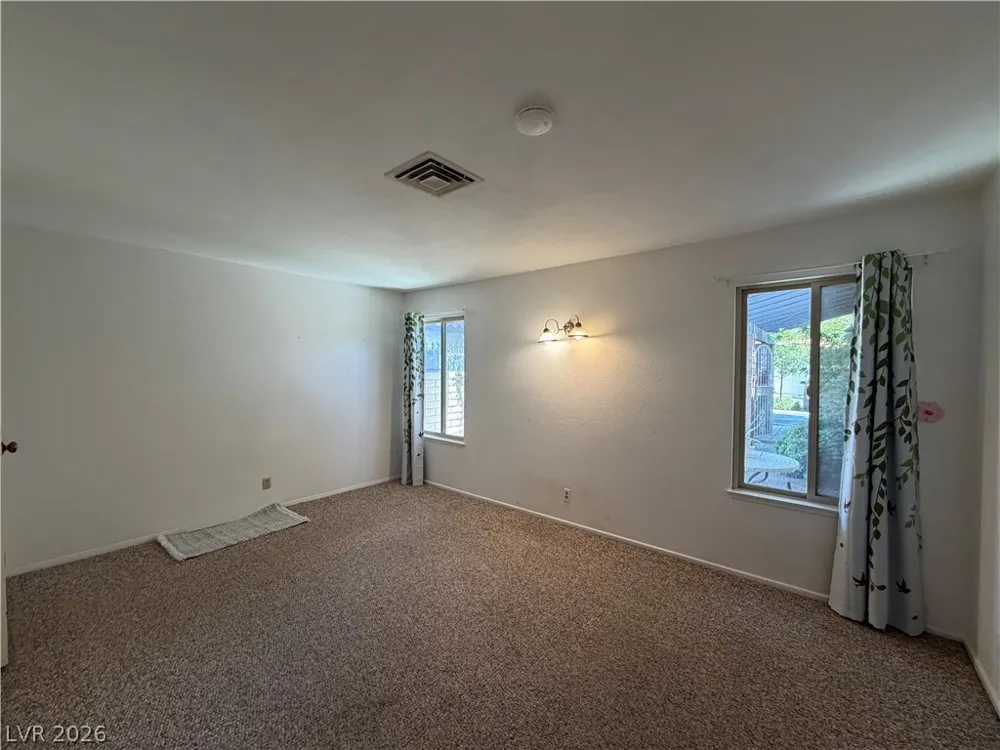 2212 Plaza Del Prado Las Vegas, NV 89102