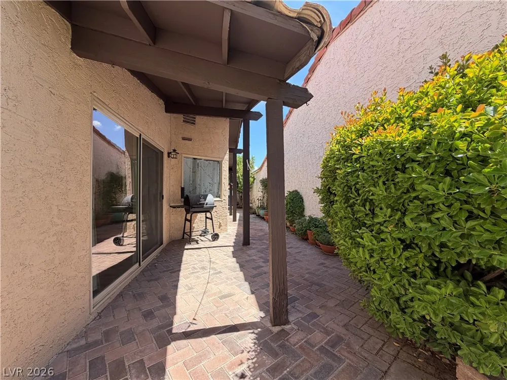 2212 Plaza Del Prado Las Vegas, NV 89102
