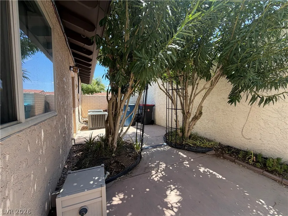 2212 Plaza Del Prado Las Vegas, NV 89102