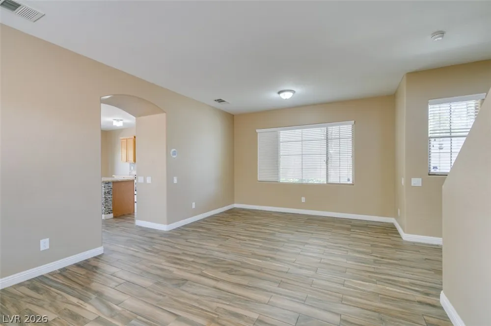 8944 Bandinella Avenue Las Vegas, NV 89148
