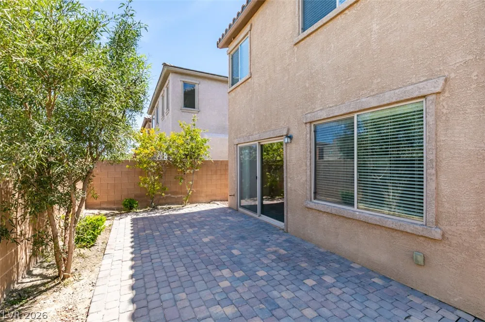 8944 Bandinella Avenue Las Vegas, NV 89148