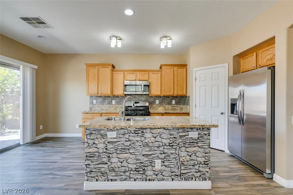 8944 Bandinella Avenue Las Vegas, NV 89148