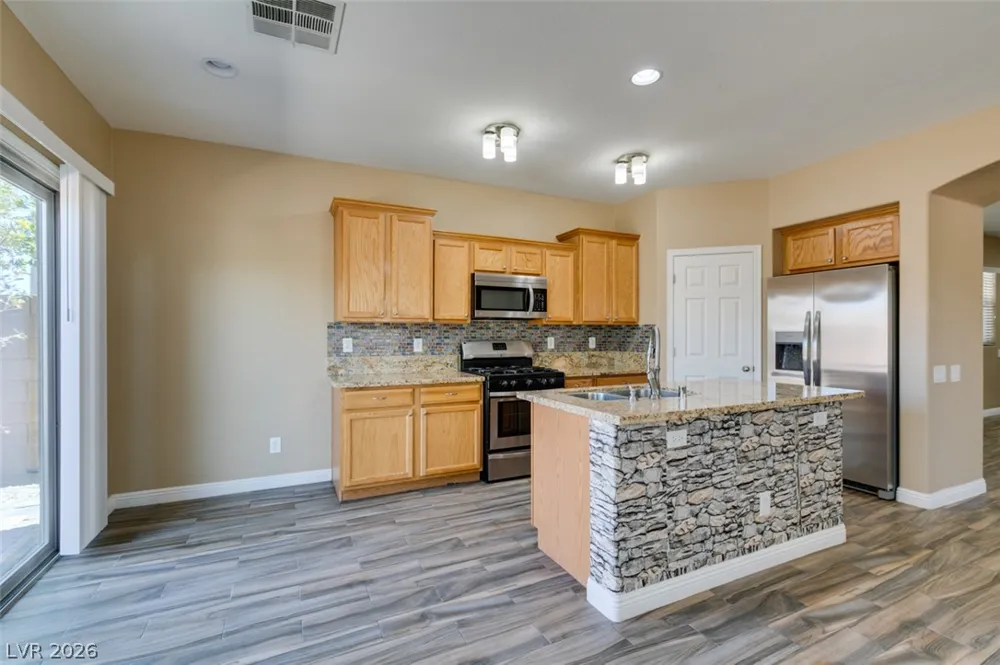 8944 Bandinella Avenue Las Vegas, NV 89148