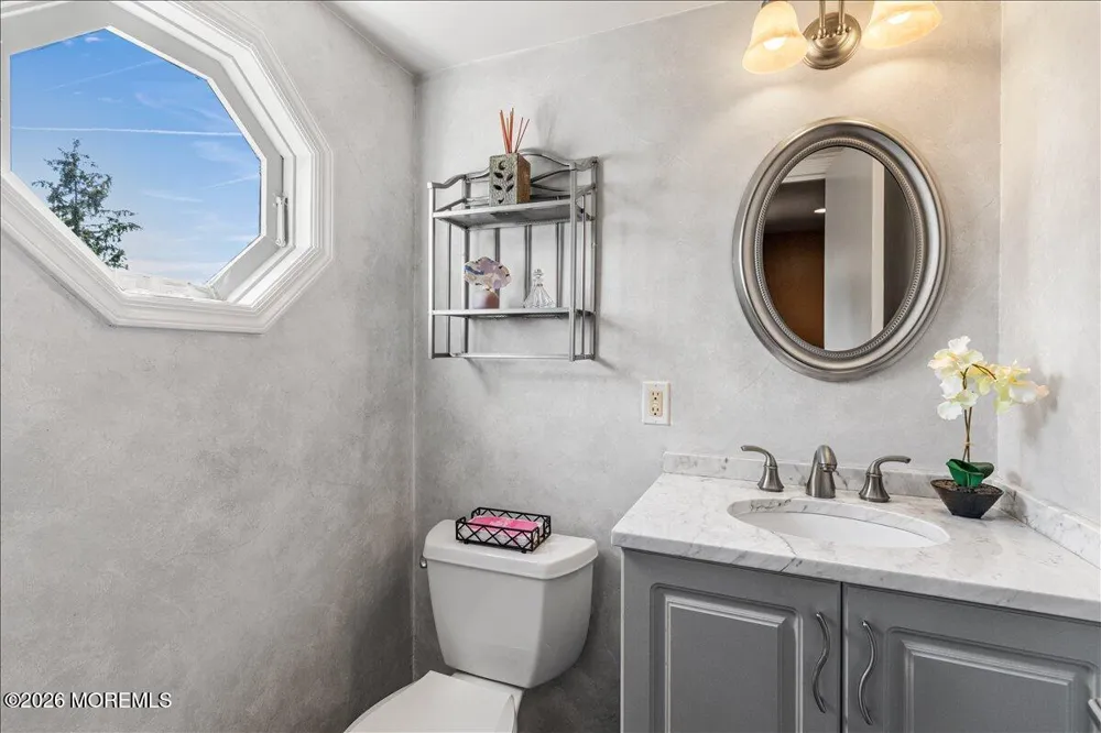 3 Inge Lane Marlboro, NJ 07746
