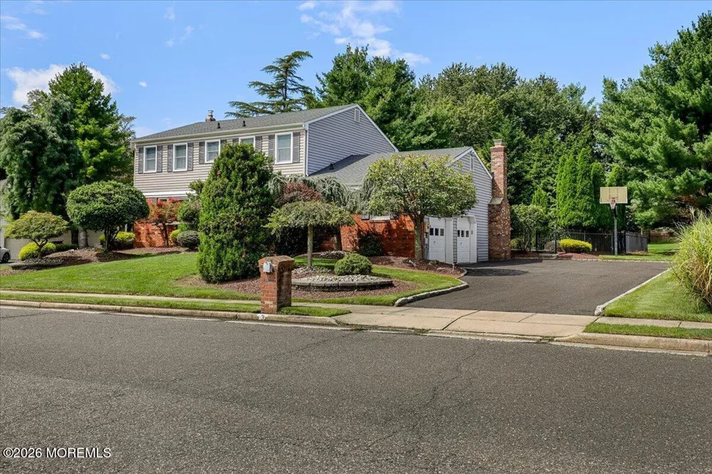 3 Inge Lane Marlboro, NJ 07746