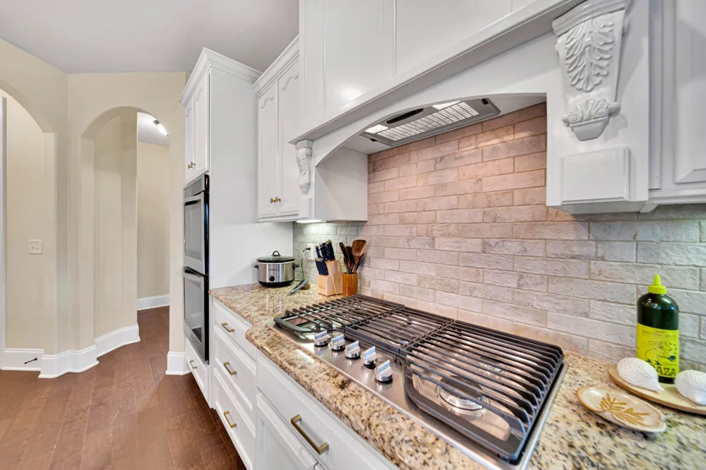 711 Shute Ln Hendersonville, TN 37075