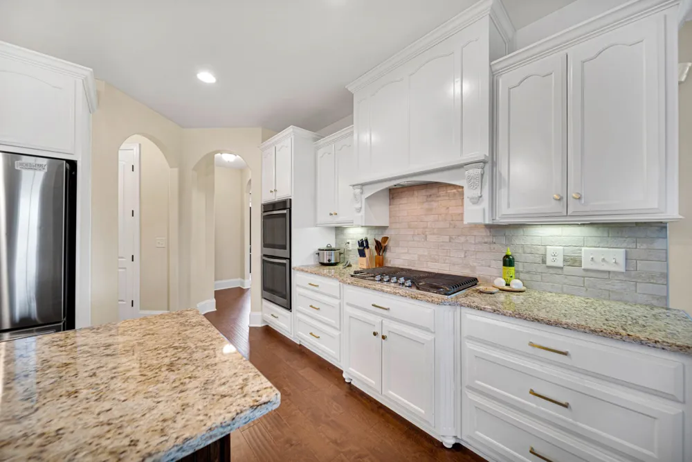 711 Shute Ln Hendersonville, TN 37075