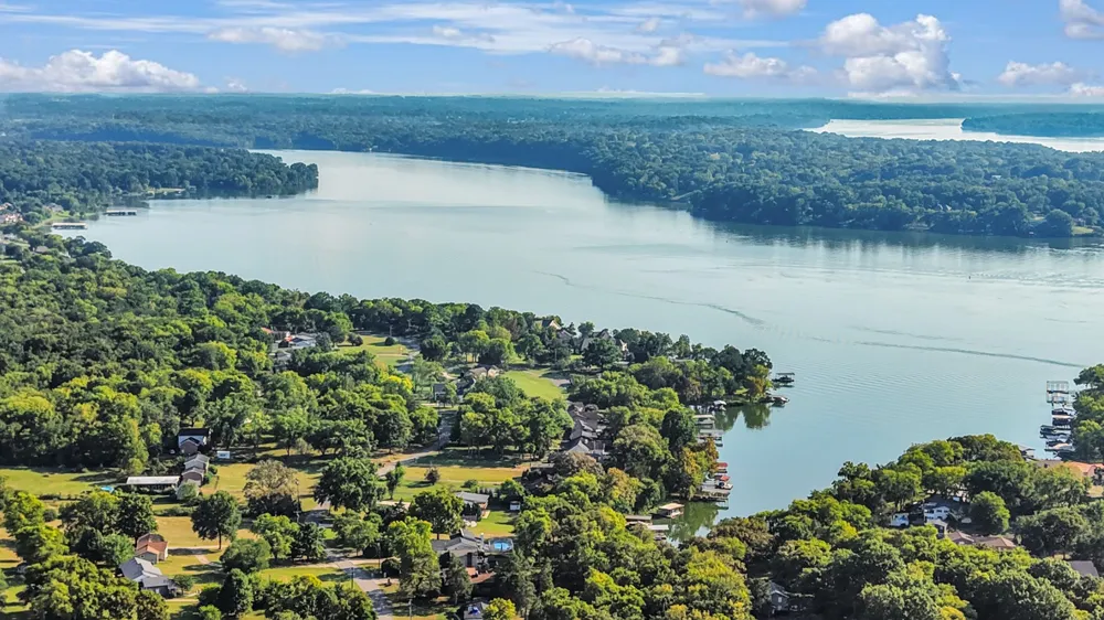 711 Shute Ln Hendersonville, TN 37075