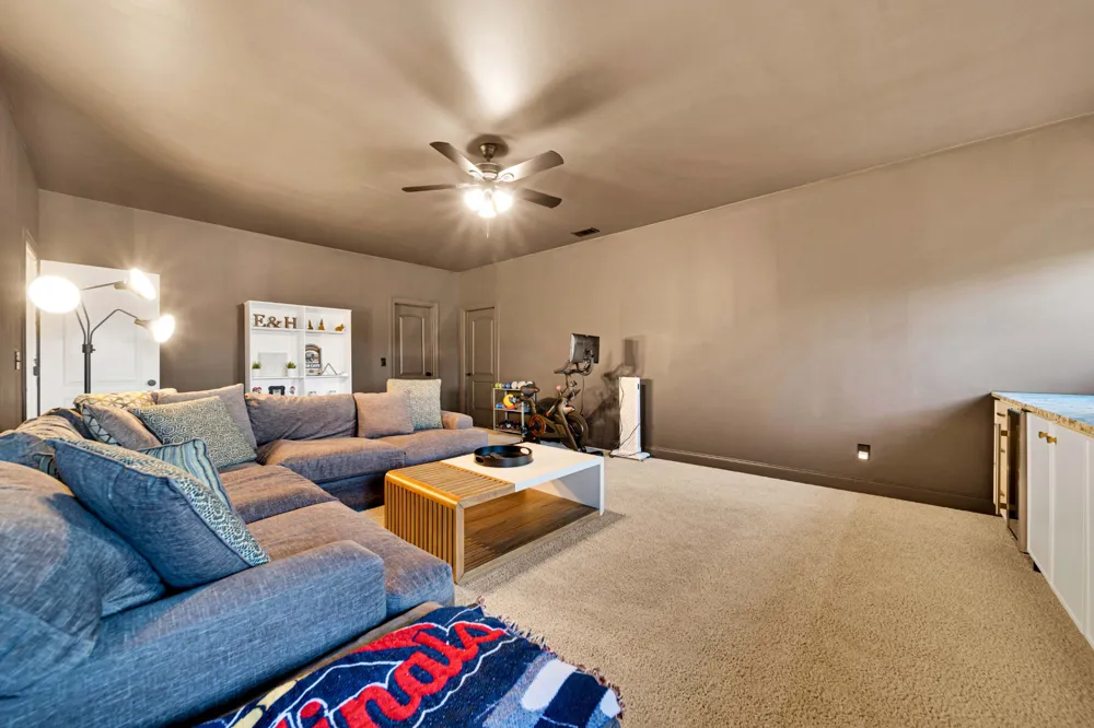 711 Shute Ln Hendersonville, TN 37075