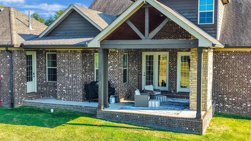 711 Shute Ln Hendersonville, TN 37075