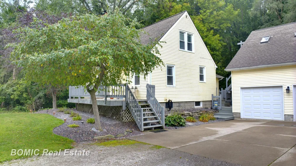 3934 Grotto Road Bridgeport Charter Township, MI 48722