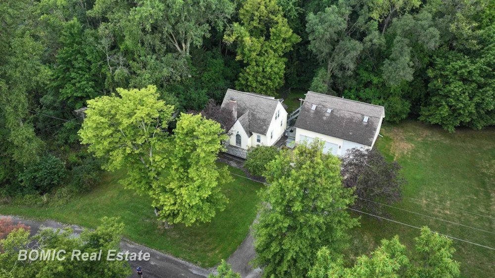 3934 Grotto Road Bridgeport Charter Township, MI 48722