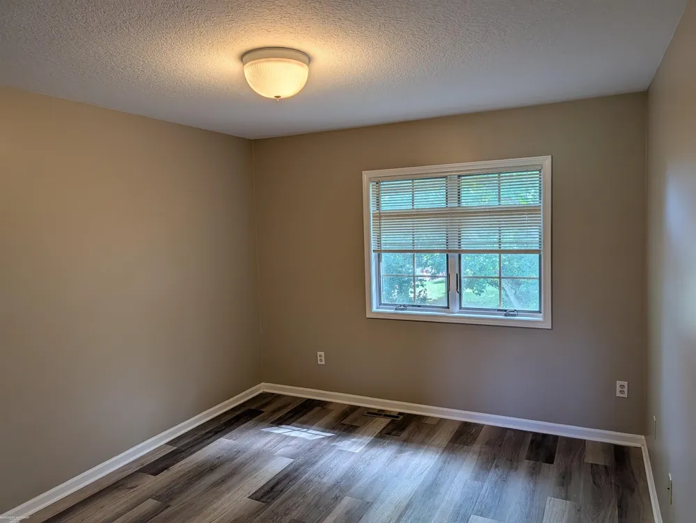 1512 E Gaylord Street Mt Pleasant City, MI 48858