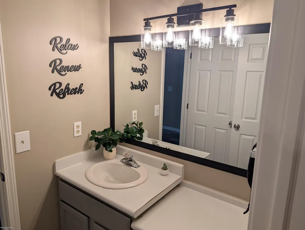 1512 E Gaylord Street Mt Pleasant City, MI 48858