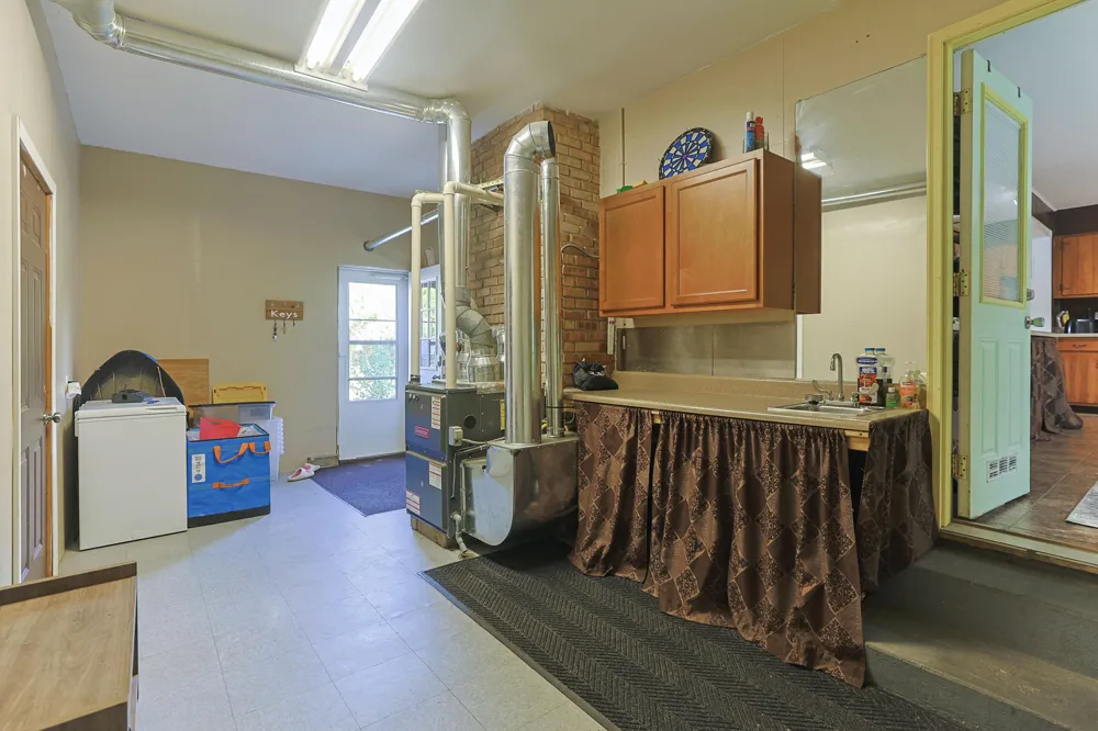 14910 Boyle Lake Road Weesaw Township, MI 49107