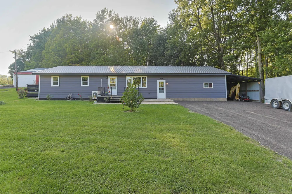 14910 Boyle Lake Road Weesaw Township, MI 49107
