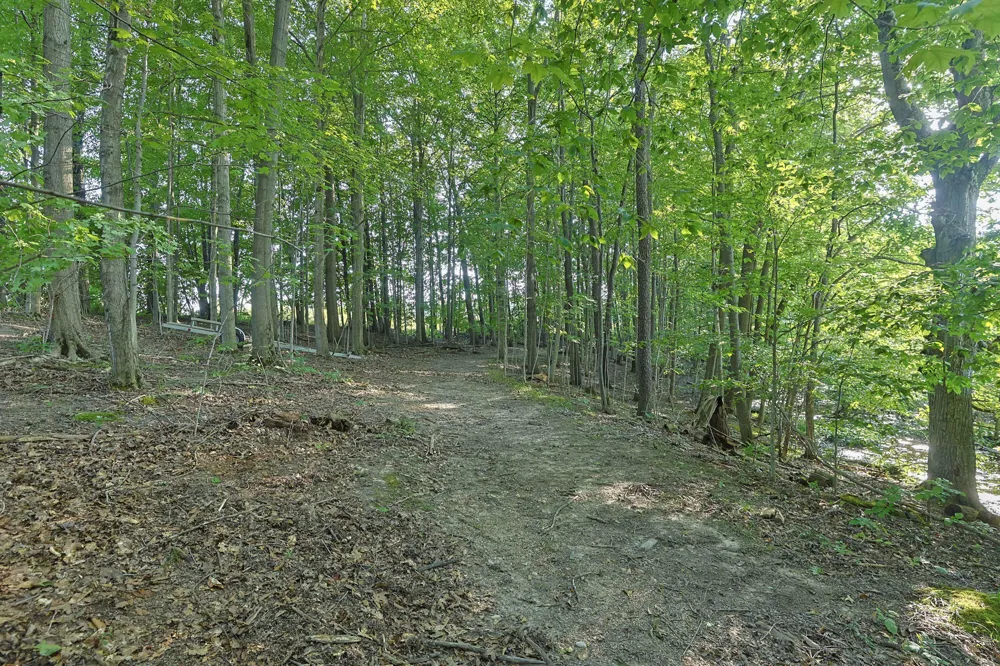 14910 Boyle Lake Road Weesaw Township, MI 49107