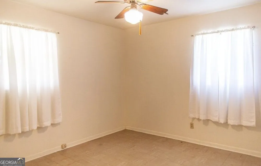 2817 Cherokee St Waycross, GA 31503